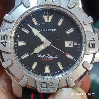 Vintage Orient Divers Quartz