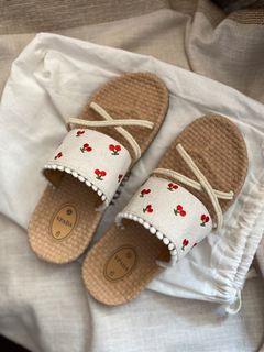 （分類：）位於 。 由 mobeauty 提交（商品編號 1252704467，圖片 1）。簡介： 。