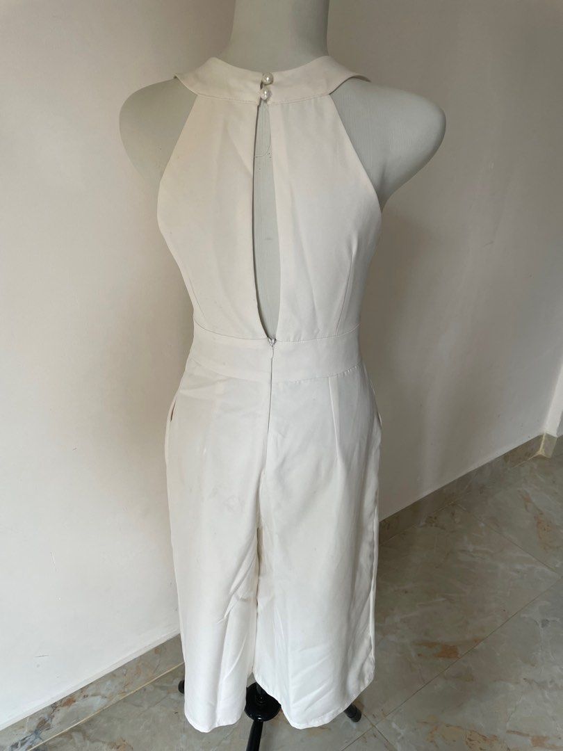 White Jumpsuits, Fesyen Wanita, Pakaian Wanita, Jumpsuits di Carousell