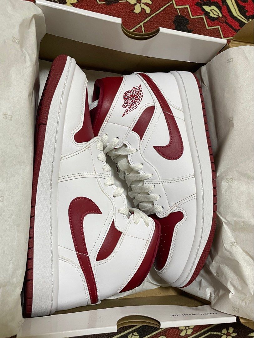women's nike air jordan 1 retro