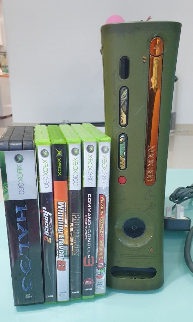 Xbox360 Halo Edition with free games