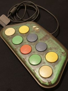 1999 Playstation Konami
Pop'n Music Controller