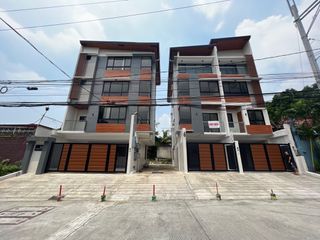 4 Bedroom Townhouse For Sale in Tandang Sora near Congressional Ave. Quezon City