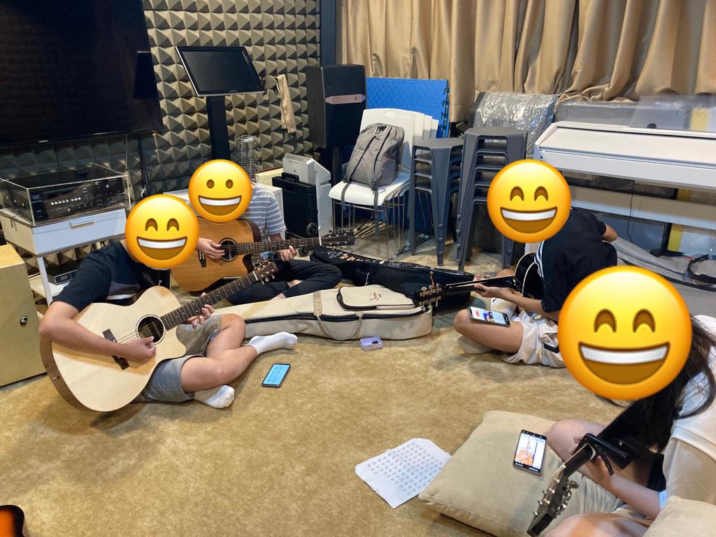 (Easy Learning) Electric/Acoustic Guitar Course, offering intensive classes (convenient for those studying abroad/summer courses)628599808097291118