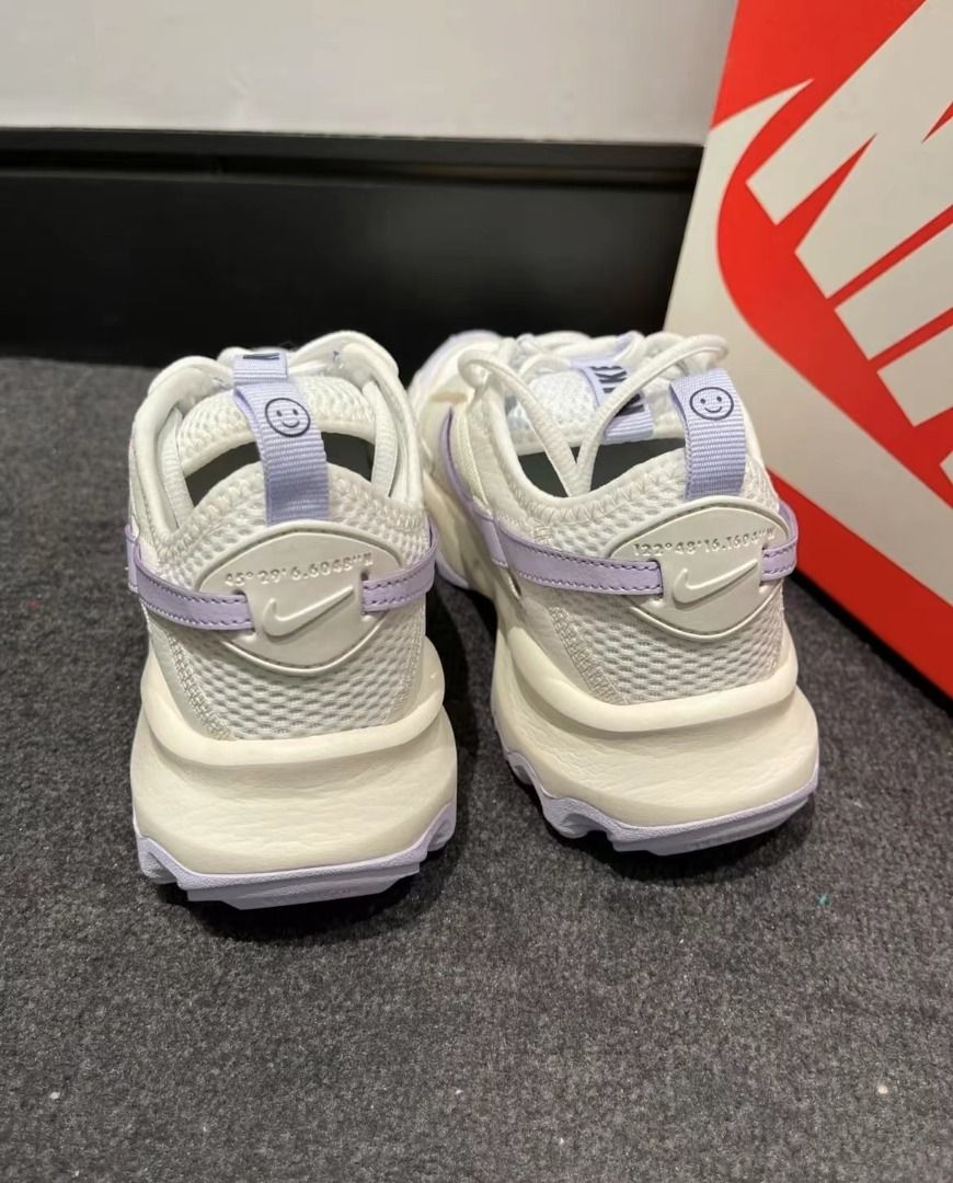🍈 全新Nike TC 7900 PRM 低幫跑步鞋紫白色, 男裝, 鞋, 波鞋- Carousell