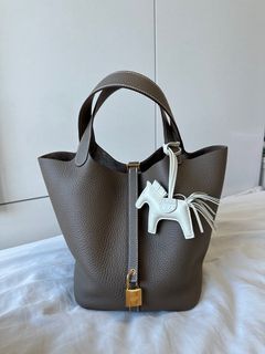 （分類：）位於 。 由 puffylilli 提交（商品編號 1256004657，圖片 1）。簡介： 。
