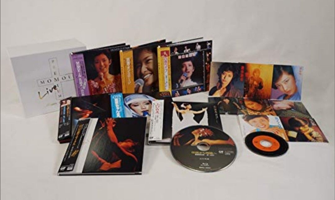 山口百恵MOMOE LIVE PREMIUM(リファイン版)(完全生産限定盤)(Blu-ray