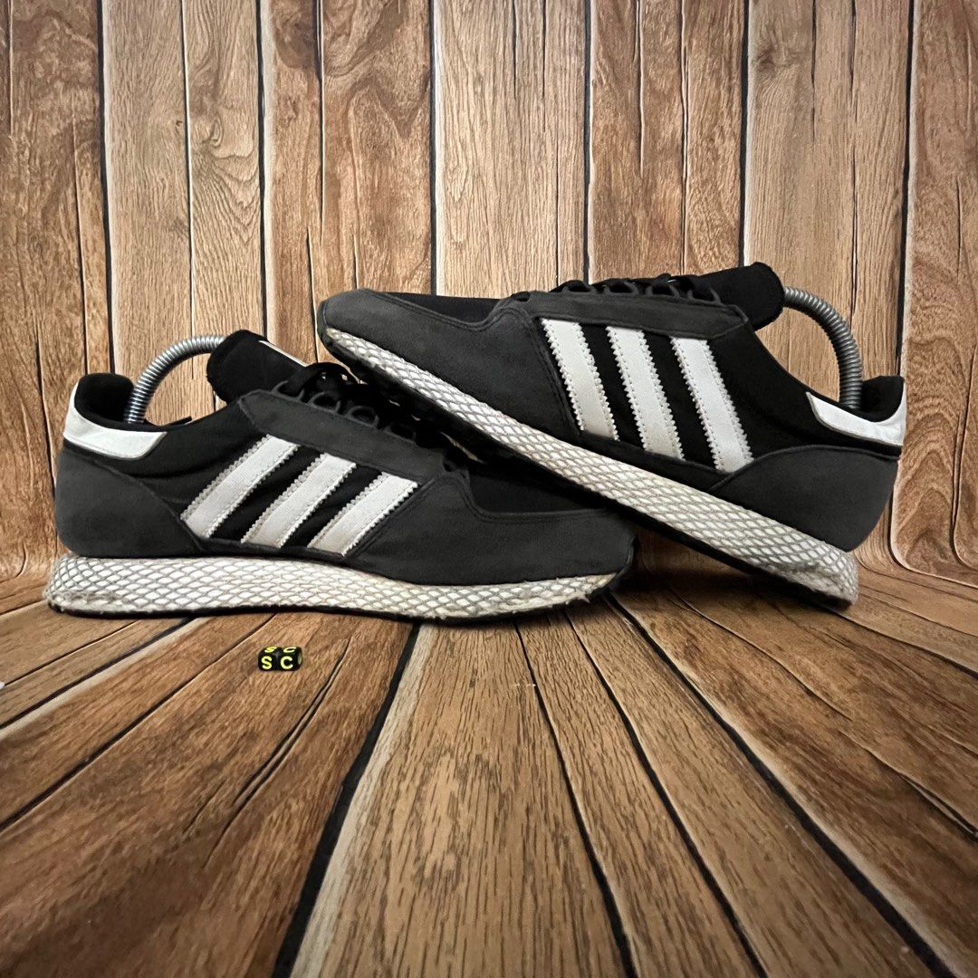Adidas forest grove 40 hot sale