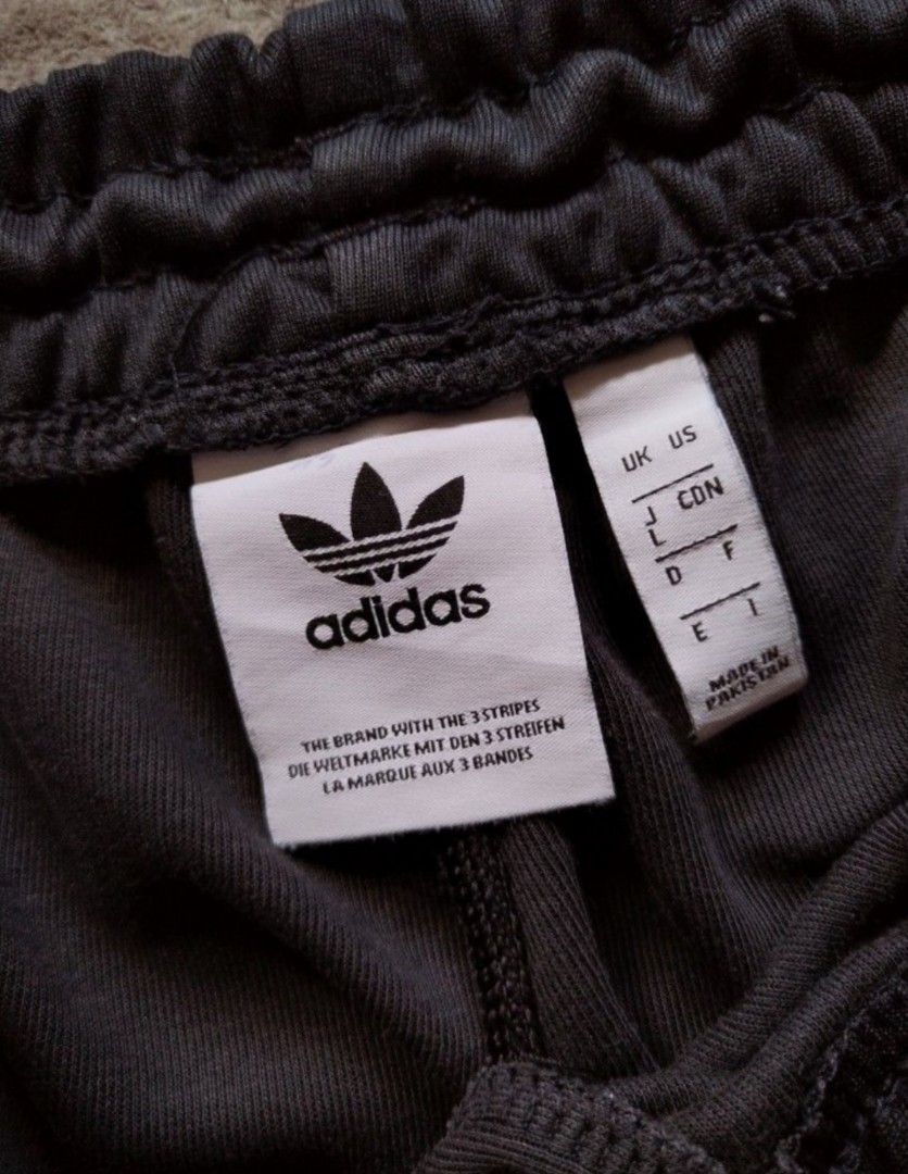 J sst store pants adidas