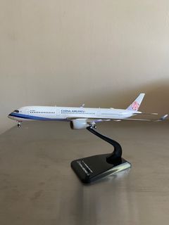Airbus A350-900 中華航空 1:400飛機模型