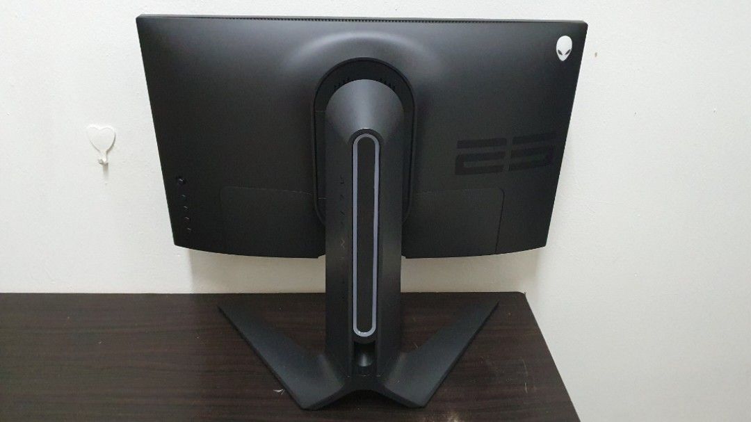 Alienware Monitor 240hz refresh, Computers & Tech, Parts & Accessories ...