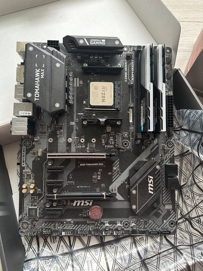 B450 tomahawk clearance 3700x