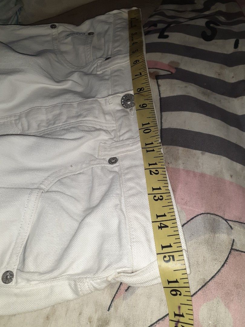 ARMANI JEANS SELVEDGE WHITE SIZE 29-30, Men's Fashion, Coats, Jackets 