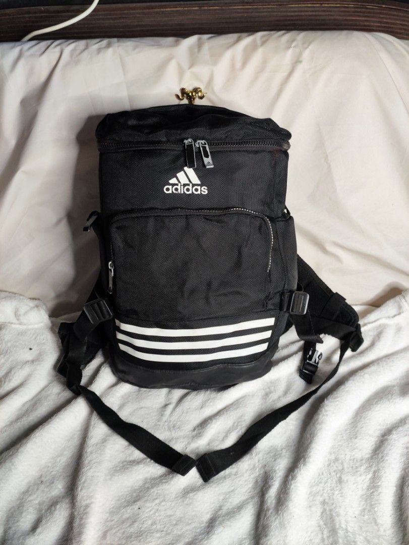 Adidas store 40l backpack