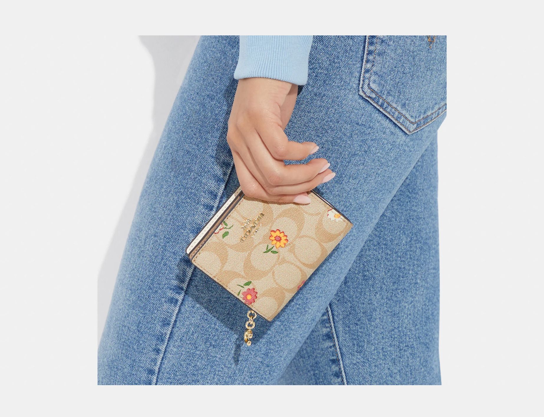 Coach wallet us on sale