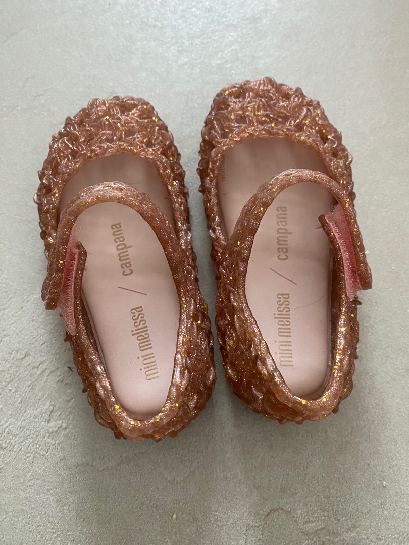 mini melissa unicorn size 10