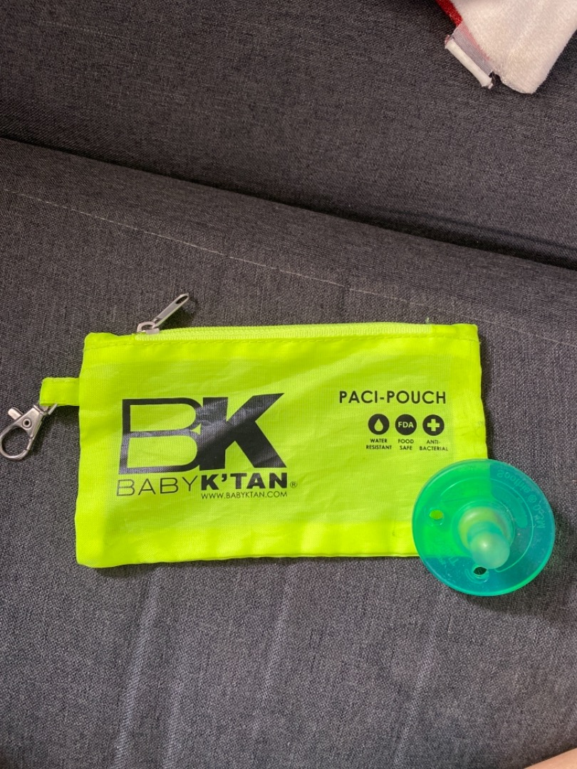Avent pacifier with baby k’tan paci pouch, Babies & Kids, Nursing
