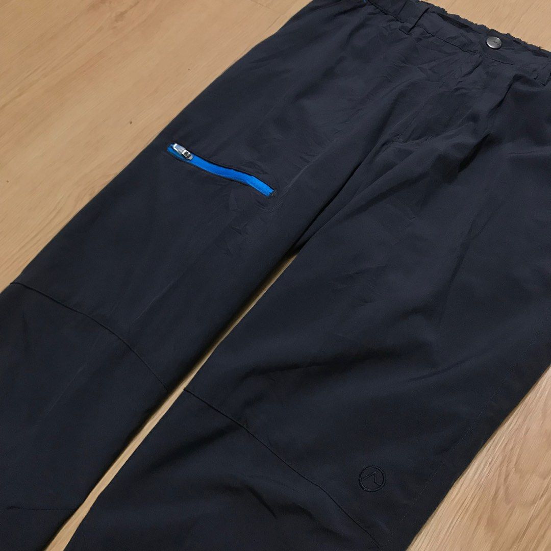 avoq outdoor pants Fesyen Pria Pakaian Bawahan di Carousell