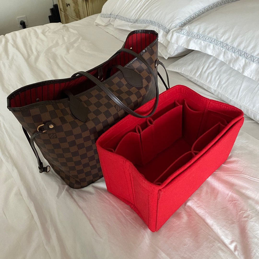 Louis Vuitton Neverfull GM (with bag insert organiser), Luxury, Bags &  Wallets on Carousell