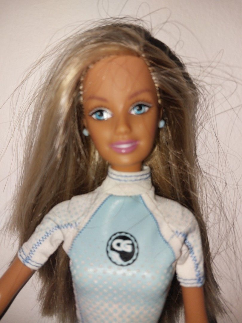 Barbie Cali Girl Surfer dolls commercial (LA version, 2005) 