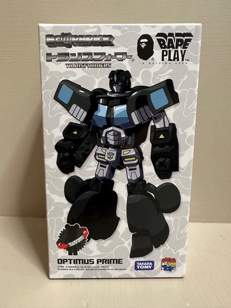 Bearbrick 200% Bape x Transformers Black, 興趣及遊戲, 玩具& 遊戲類