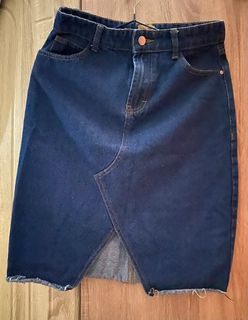 (Category: ) located in . Submitted by cathee27 (Listing ID 1257522131, Image 1). Description: .