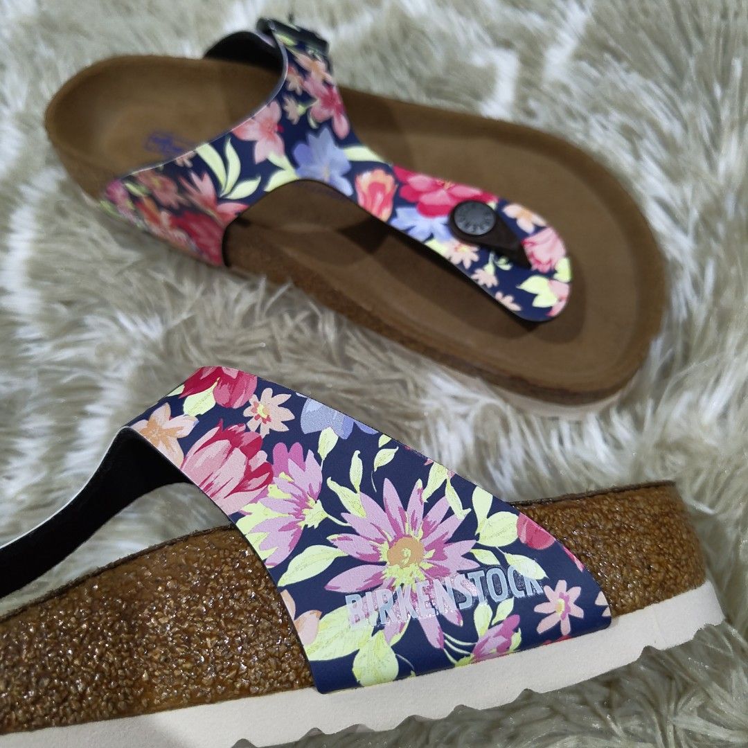 gucci trip bootie