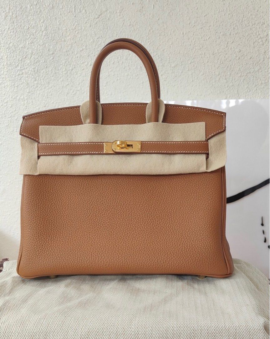 Hermes New Birkin 25 Parchmin in Ostrich , PHW, Stamp Y, Luxury, Bags &  Wallets on Carousell