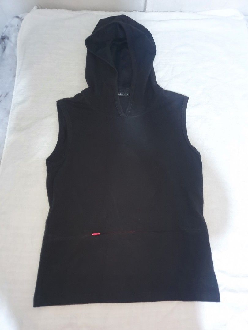 Black Sleeveless Hoodie Women s Fashion Activewear on Carousell