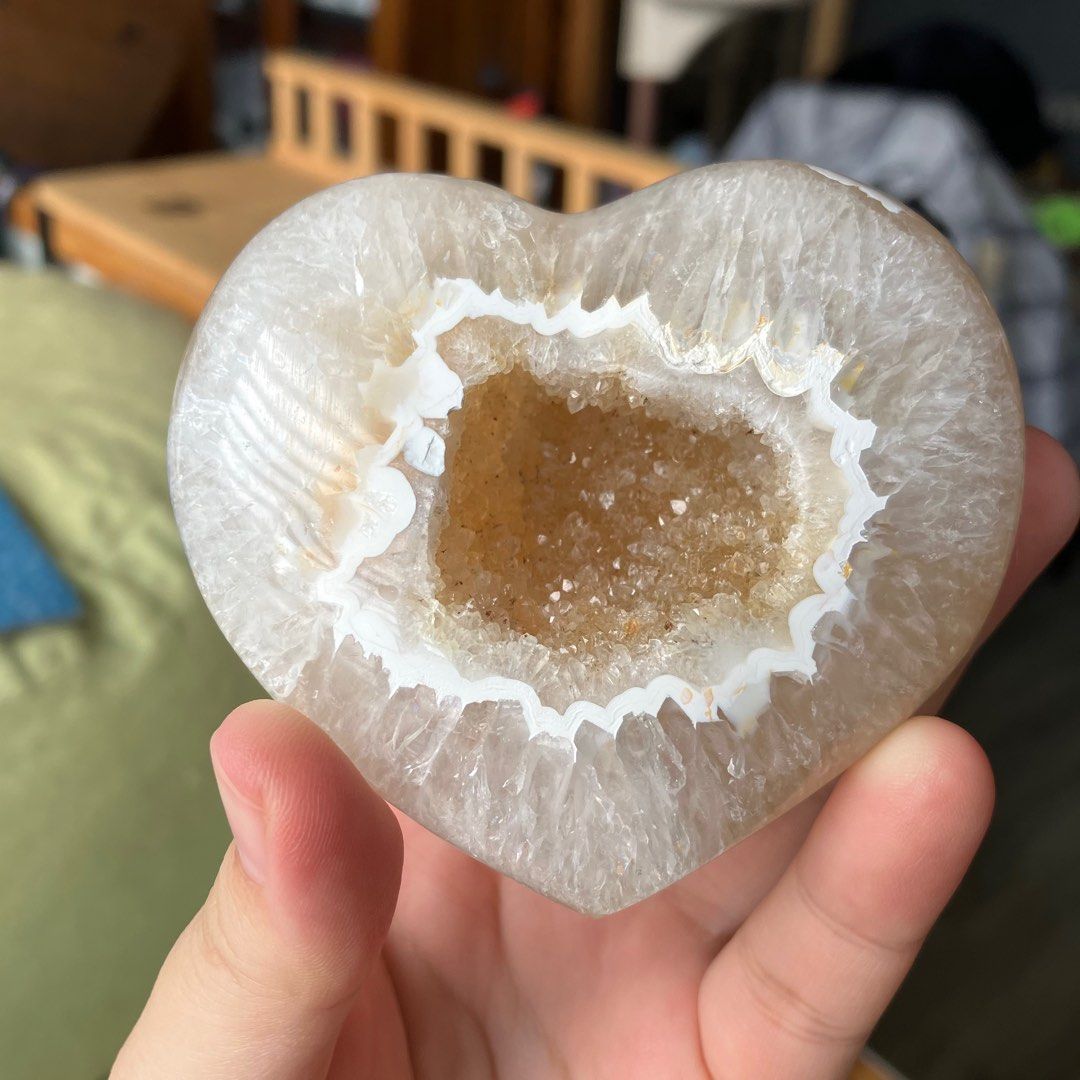 White agates sale