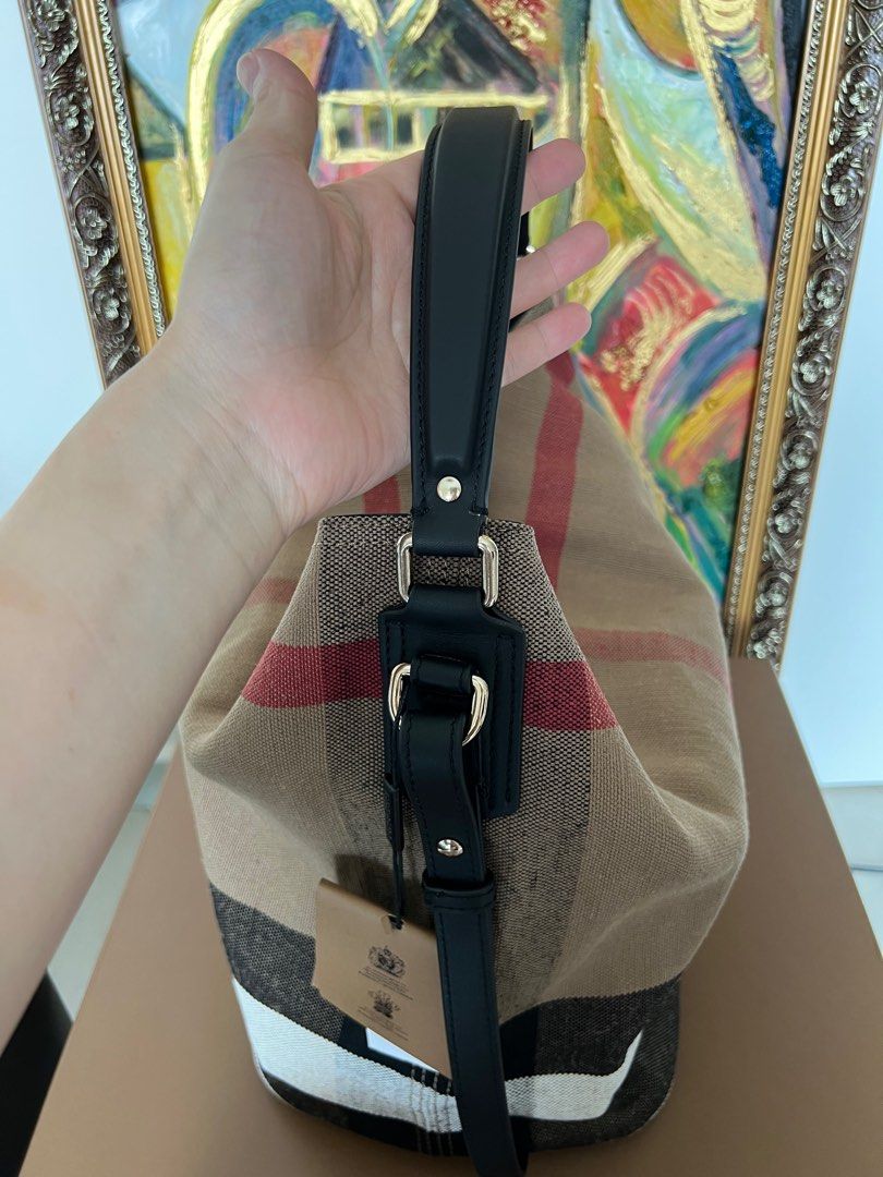 Burberry Ashby Medium Canvas Bucket Bag in Black