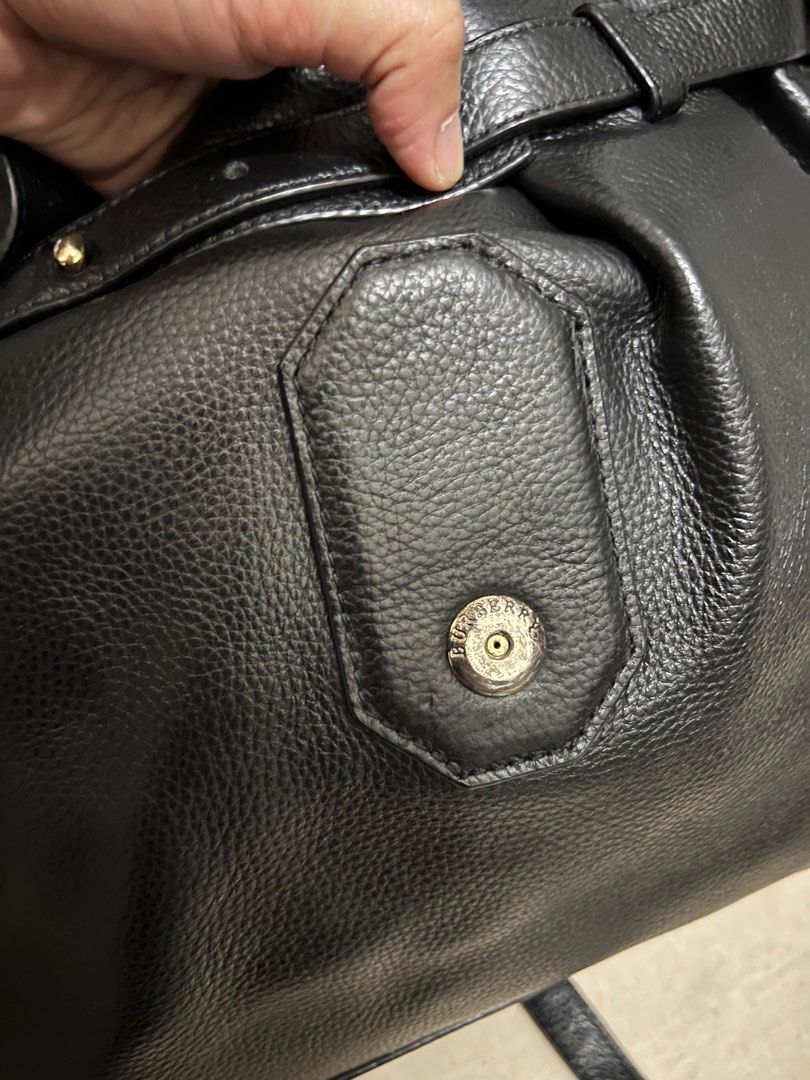 Burberry ykk shop zipper