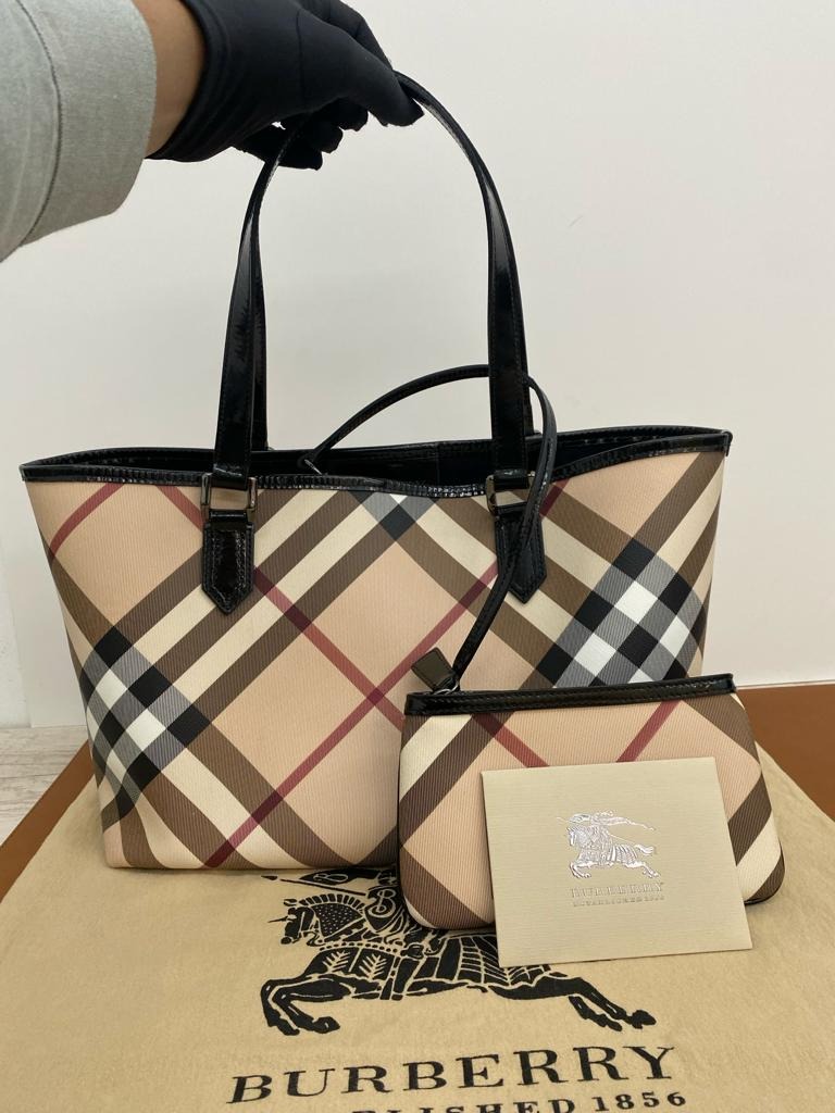 BURBERRY NOVA CHECK TOTE BAG MEDIUM BROWN CANVAS RHW NEW PRICE Luxury Bags Wallets on Carousell