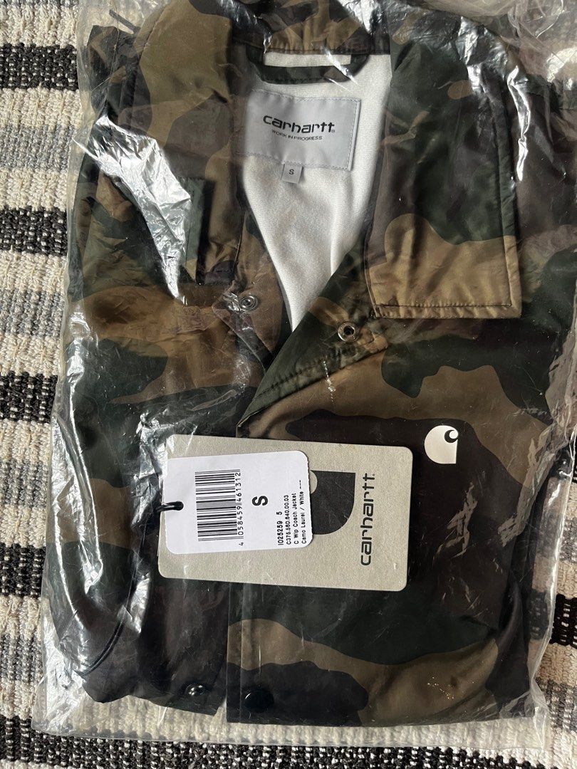 Carhartt coach store jacket camo