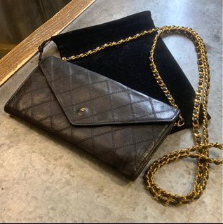 Chanel Vintage Tiny CC Logo Lambskin Long Wallet In Black + Chain   羊皮長銀包/肩揹/斜揹小包