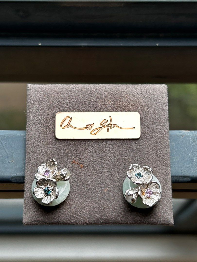 Choo yilin hot sale earrings