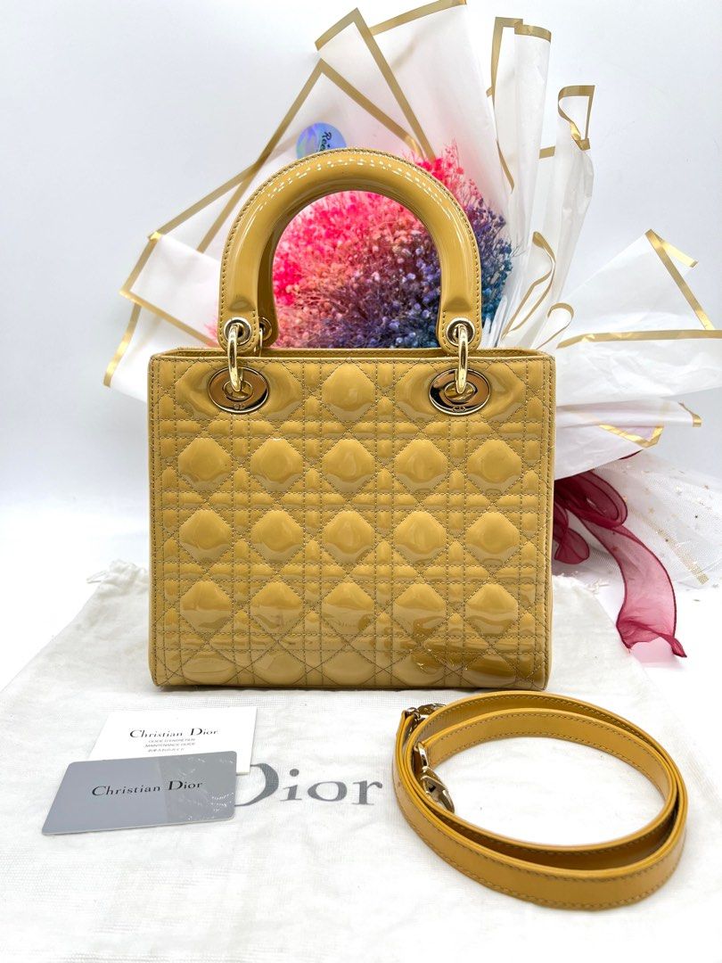 Lady dior top medium patent