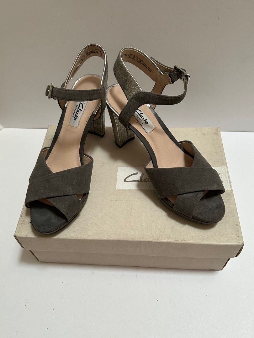 Clanks Dark Grey Suede Heels