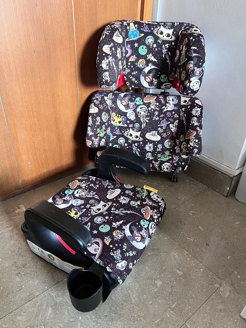 Clek Oobr car seat Tokidoki limited edition