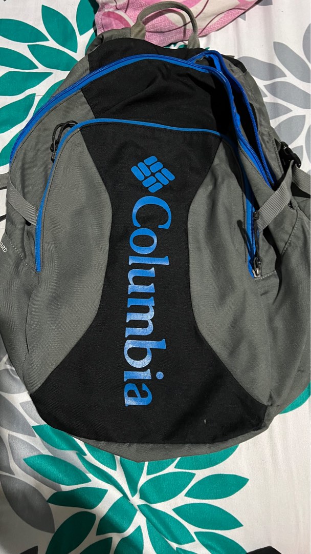 Columbia Backpack, Men's Fashion, Bags, Backpacks on Carousell