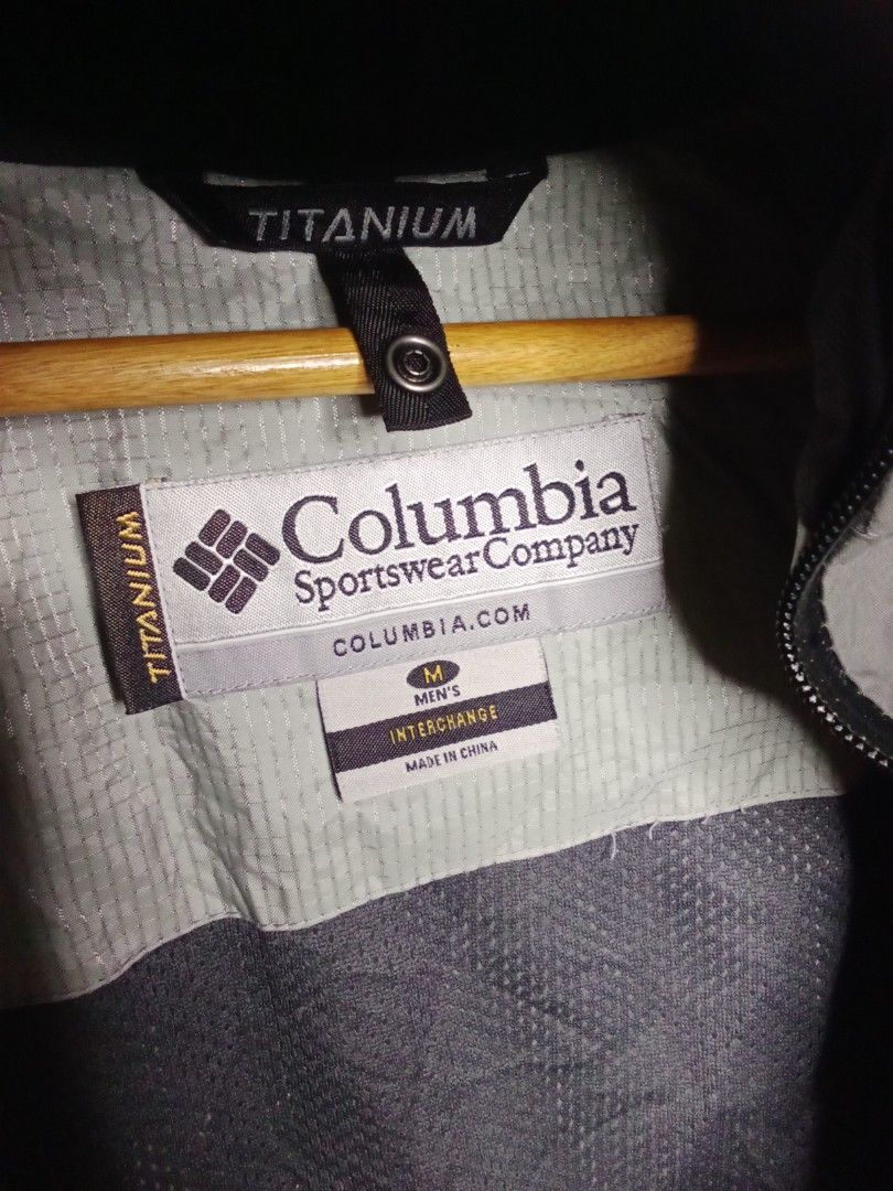 Columbia Titanium, Men's Fashion, Coats, Jackets and Outerwear on Carousell