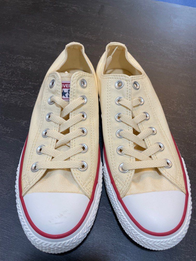 All star off discount white chuck taylor