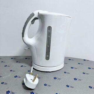 https://media.karousell.com/media/photos/products/2023/9/30/cornell_jug_kettle_cjk17l_1696077133_d4823272_progressive_thumbnail.jpg