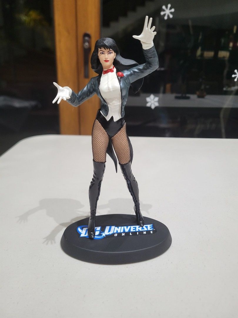 DC Universe Online Zatanna Statue (Category: Figurines & Statues) located in Quezon City. Submitted by stewartsau9 (Listing ID 1257509482, Image 3). Description: For Sale: DC Universe Online Zatanna Statue - Displayed in Glass Cabinet. No issues. - P4,000 - Pickup at Quezon Avenue near welcome rotonda - Lalamove shipping available The next statue in the DC Universe Online series is the Mistress of Magic, Zatanna! Hand painted, cold cast in porcel