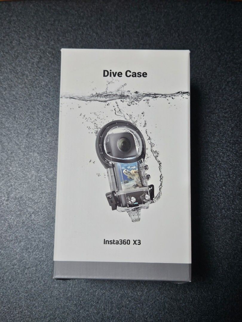 Dive Case （分類：其他攝影配件）位於 Hong Kong。 由 wil_liw 提交（商品編號 1257620366，圖片 1）。簡介： 只用過1次，無花 有盒、 防潮片、說明書。