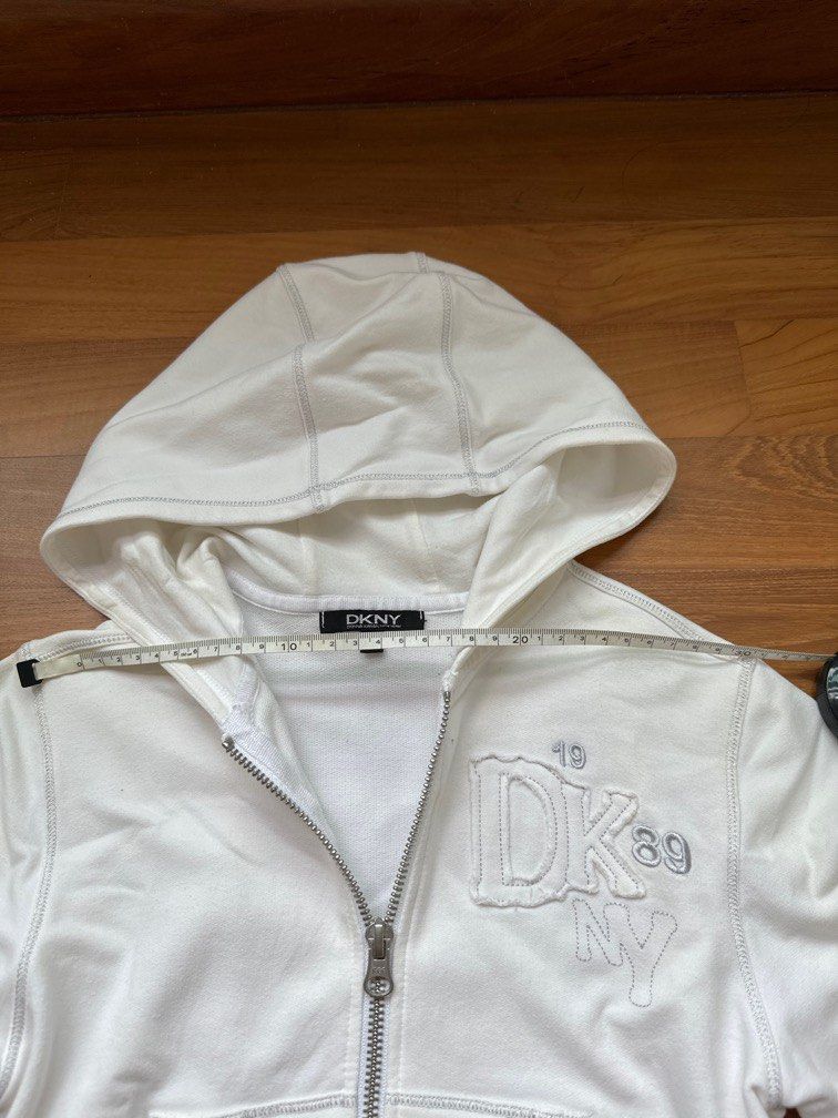 White dkny outlet jacket