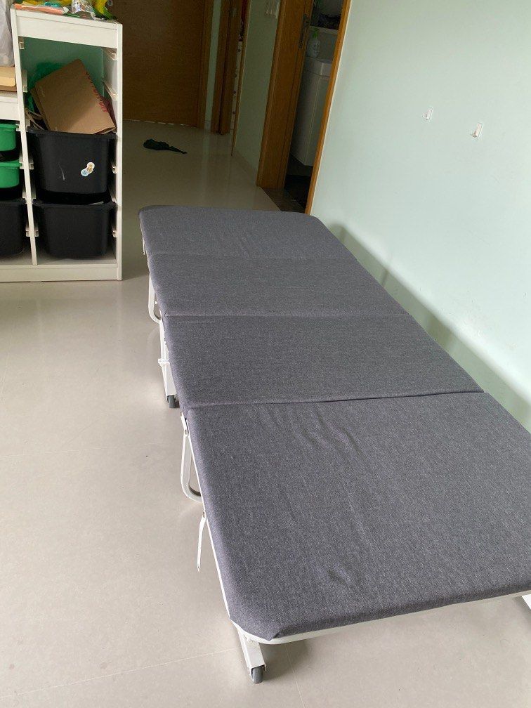 Foldable Table (Category: Bed Frames & Mattresses) located in Singapore. Submitted by mukul.v.mathur (Listing ID 1257566944, Image 2). Description: Comfortable small fold bed for small room .