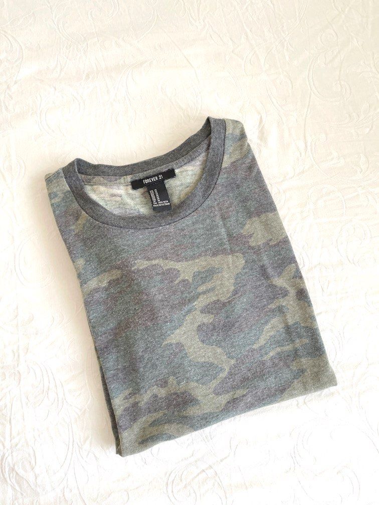 Forever 21. Ladies camouflage t shirt. Women s Fashion Tops
