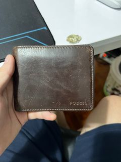 Fossil wallet