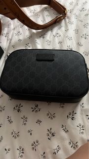 OFFER🎉Goyard Camera Case Bag Unisex, Luxury, Bags & Wallets on Carousell